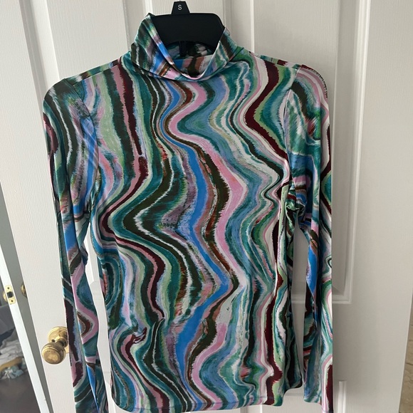 Marie Oliver Eloise Mockneck Top in Agate Stone Size S - Picture 3 of 4